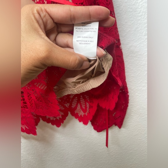 For Love and Lemons Gianna red lace top crop with attached lining Sz small - Picture 12 of 12